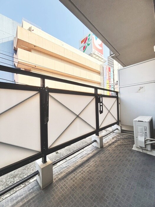 物件内観写真9　(ベランダ・バルコニー)