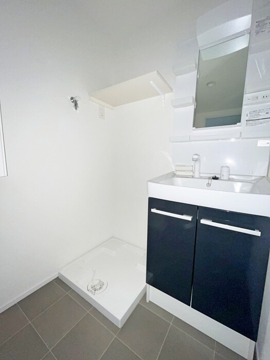 物件内観写真9　(洗濯機置場)