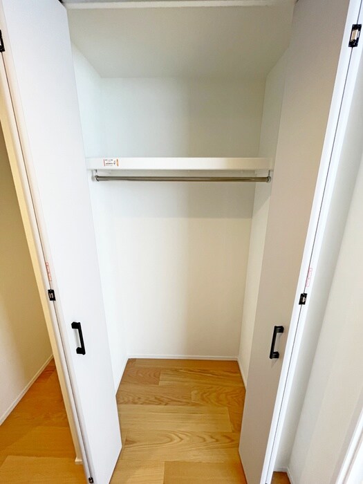 物件内観写真15　(収納)
