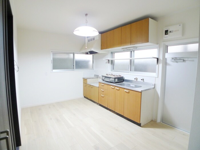 物件内観写真8　(キッチン)