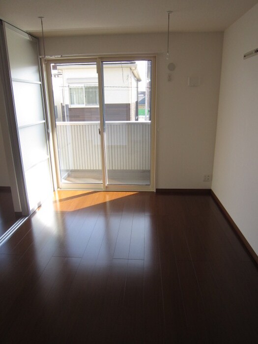 物件内観写真9　(居室)