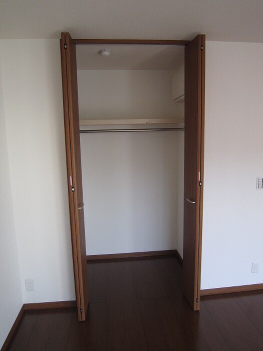 物件内観写真13　(収納)