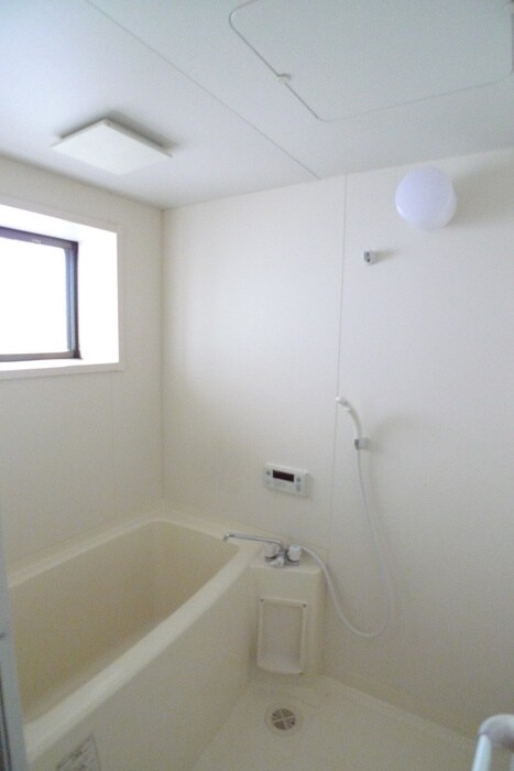 物件内観写真12　(バス／シャワールーム等)