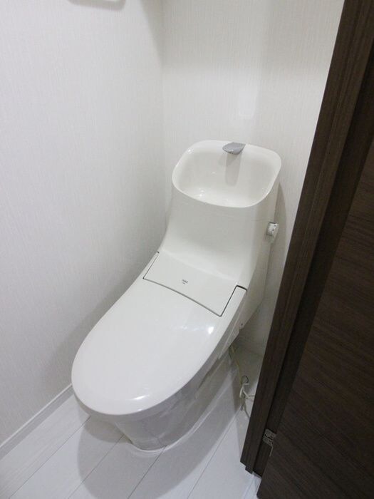 物件内観写真15　(トイレ)