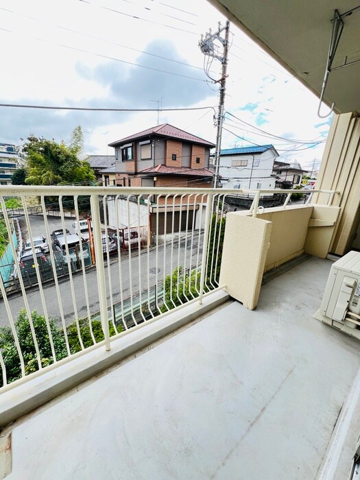 物件内観写真14　(室内からの展望)