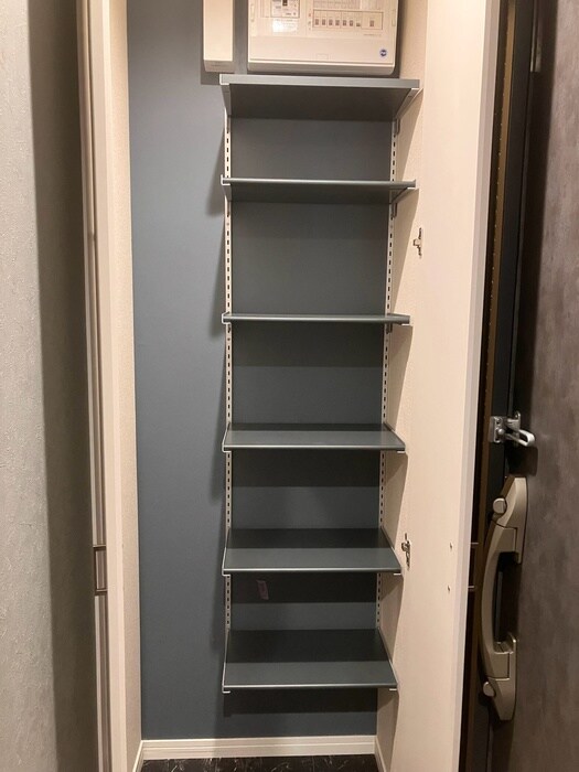 物件内観写真8　(靴箱)