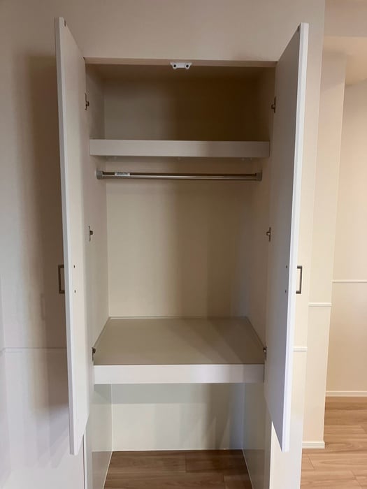 物件内観写真15　(収納)