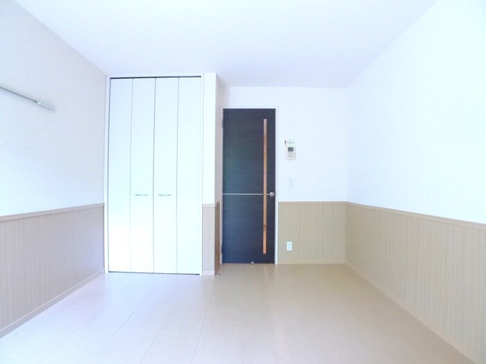 物件内観写真6　(居室)