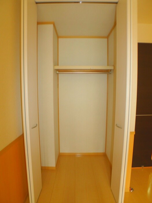 物件内観写真9　(収納)