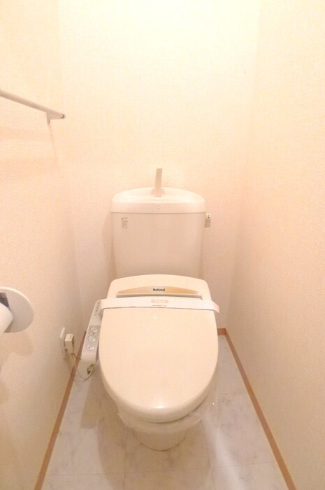 物件内観写真13　(トイレ)