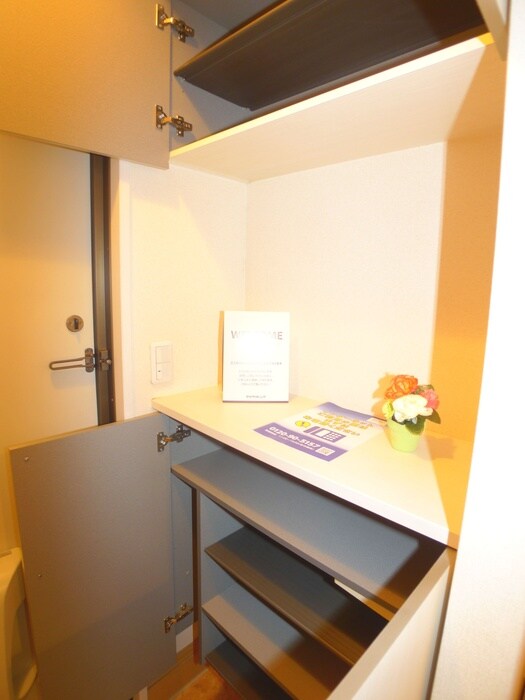 物件内観写真17　(靴箱)