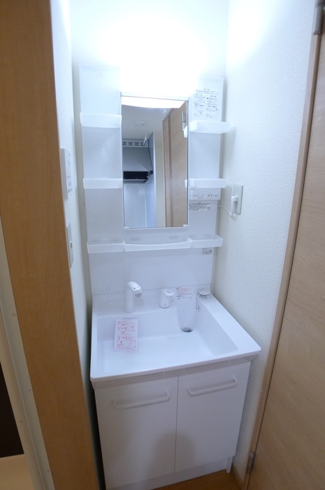 物件内観写真12　(洗面)