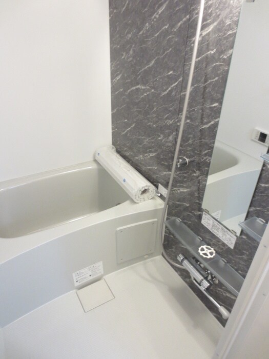 物件内観写真8　(バス／シャワールーム等)
