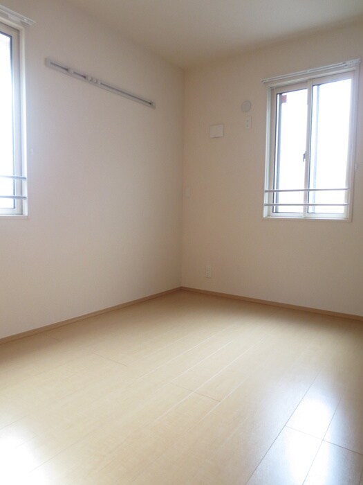 物件内観写真13　(居室)