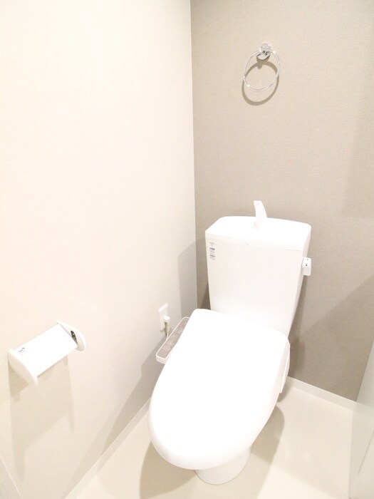 物件内観写真14　(トイレ)