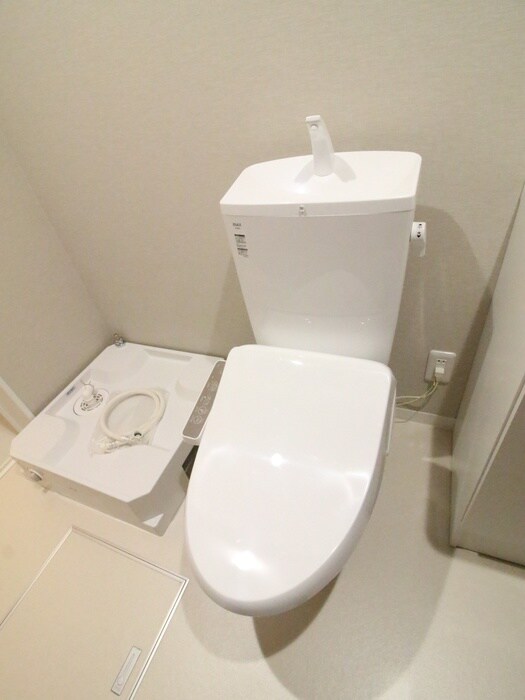 物件内観写真14　(トイレ)