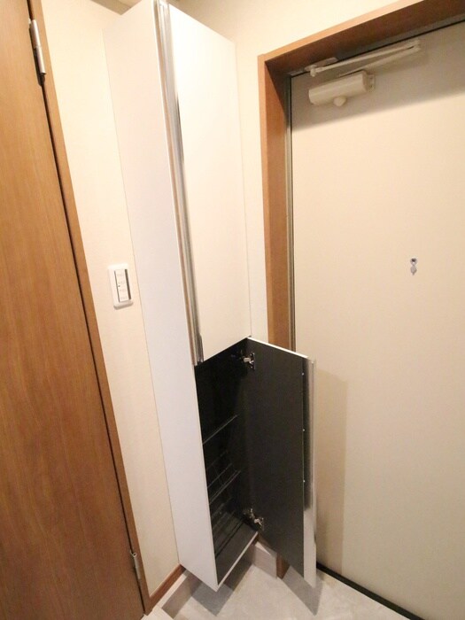 物件内観写真15　(靴箱)