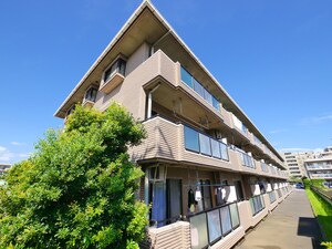 シティーパル三原台外観写真