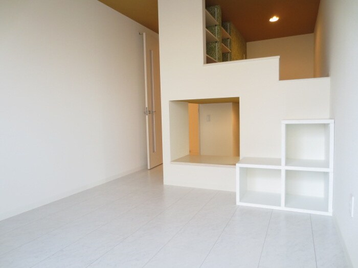 物件内観写真6　(居室)