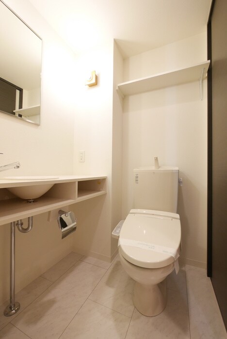 物件内観写真9　(トイレ)