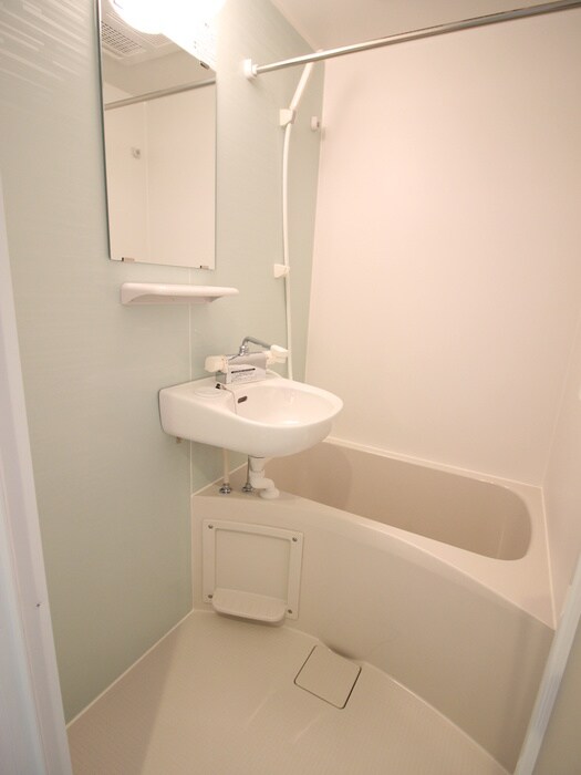 物件内観写真13　(バス／シャワールーム等)