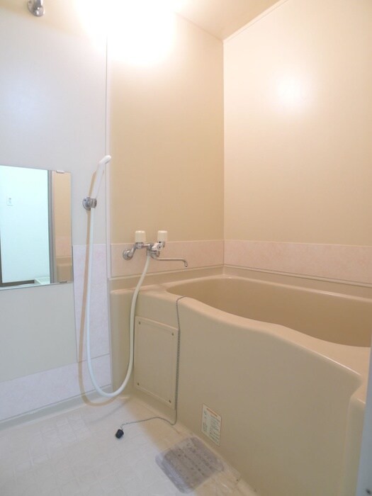 物件内観写真12　(バス／シャワールーム等)