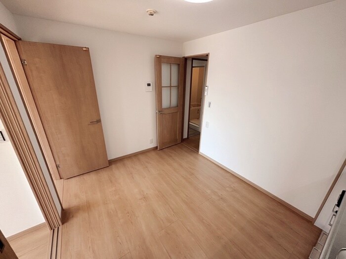 物件内観写真12　(居室)