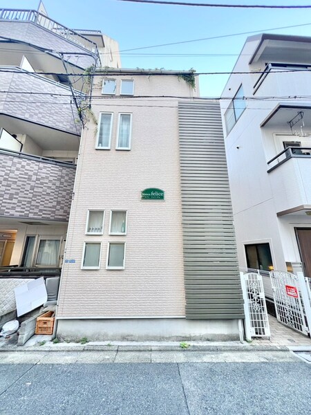 メゾン　フェリーチェ外観写真