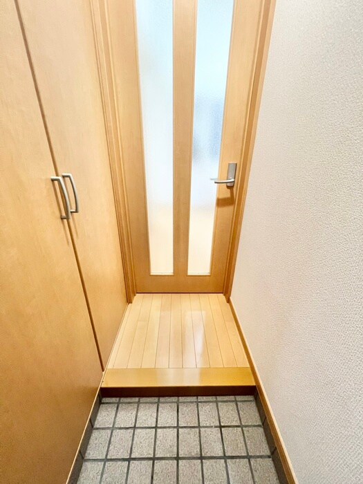 物件内観写真17　(廊下)