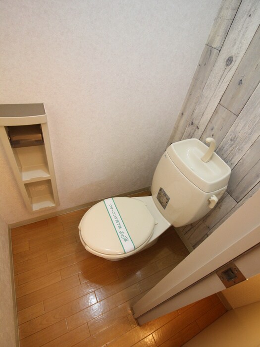 物件内観写真14　(トイレ)