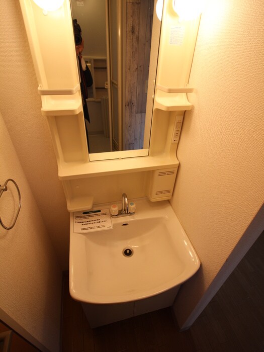 物件内観写真15　(洗面)