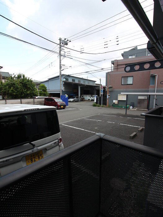 物件内観写真18　(室内からの展望)