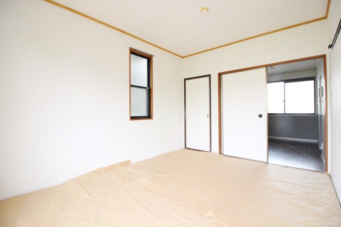 物件内観写真10　(居室)