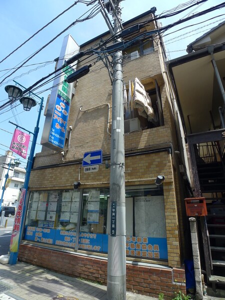 小池ビル外観写真