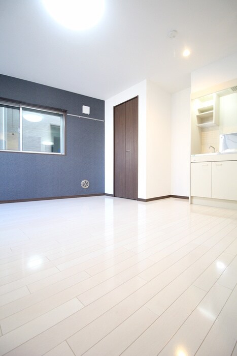 物件内観写真4　(居室)