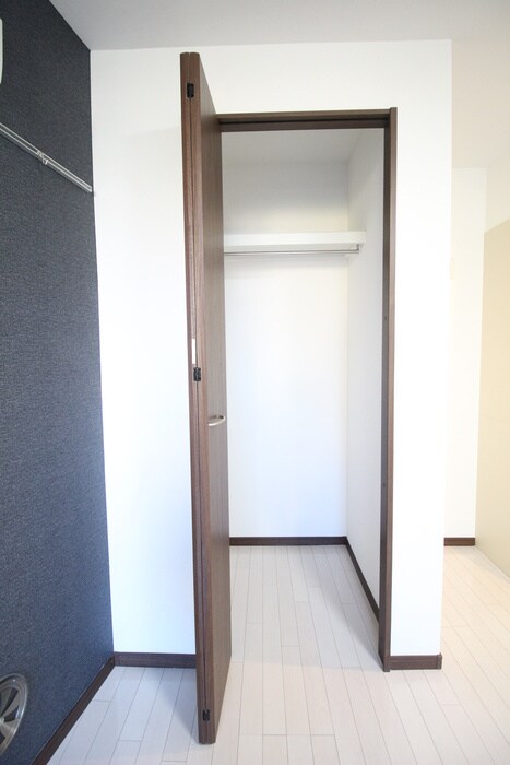 物件内観写真11　(収納)