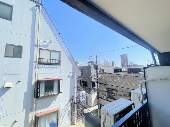 物件内観写真15　(室内からの展望)