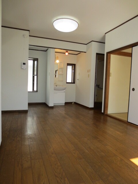 物件内観写真6　(居室)