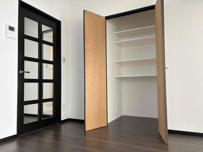 物件内観写真8　(内観写真)