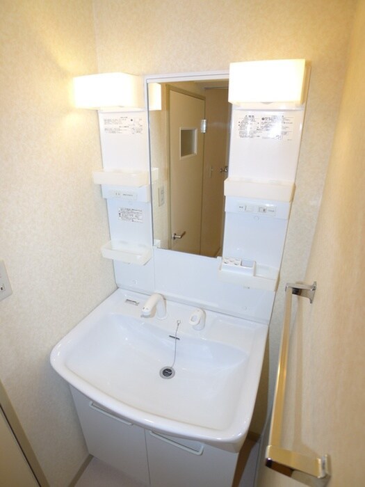 物件内観写真13　(洗面)