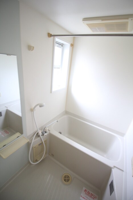 物件内観写真5　(バス／シャワールーム等)