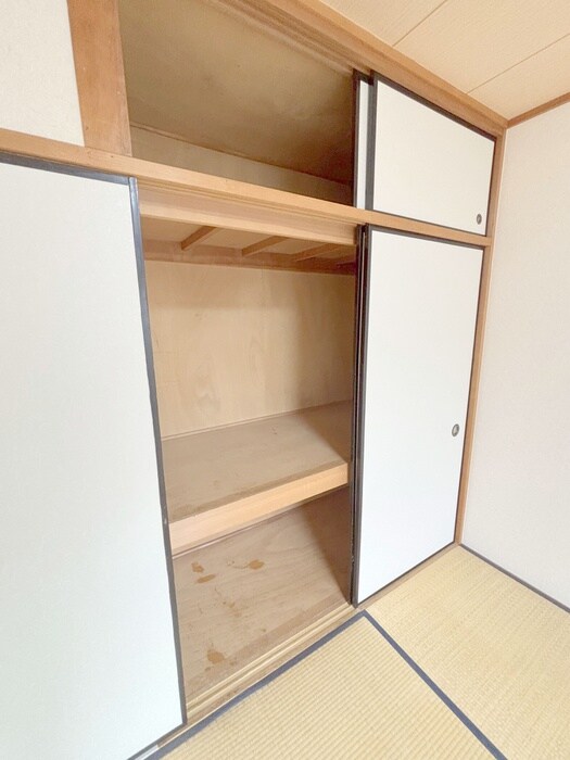 物件内観写真13　(収納)