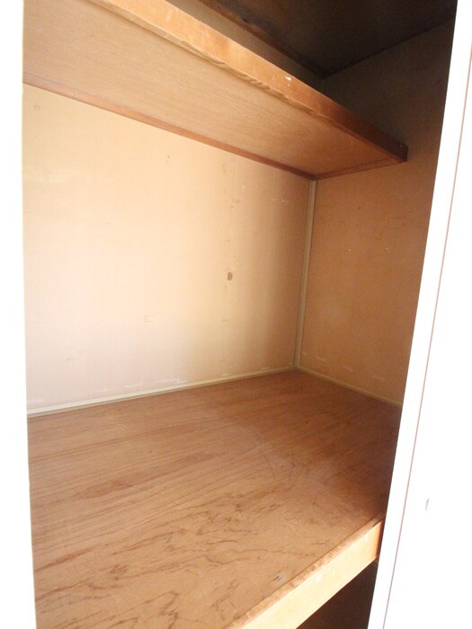 物件内観写真21　(収納)