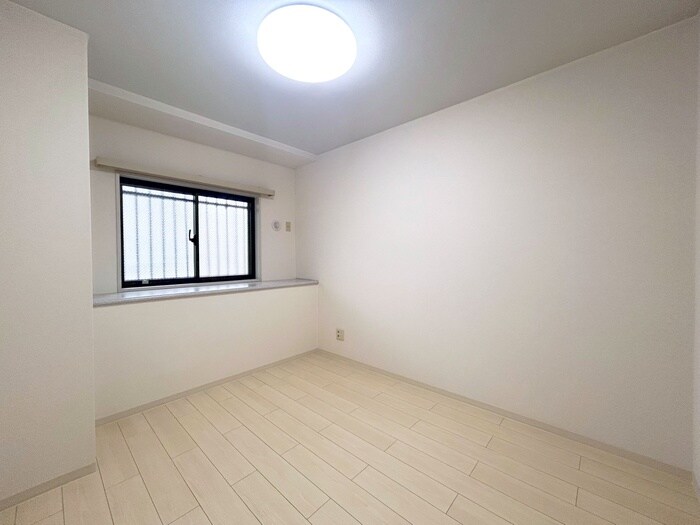 物件内観写真14　(居室)