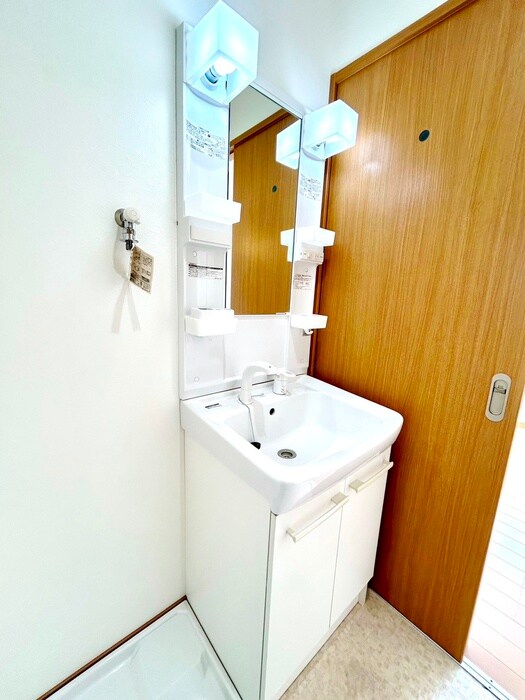 物件内観写真15　(洗面)