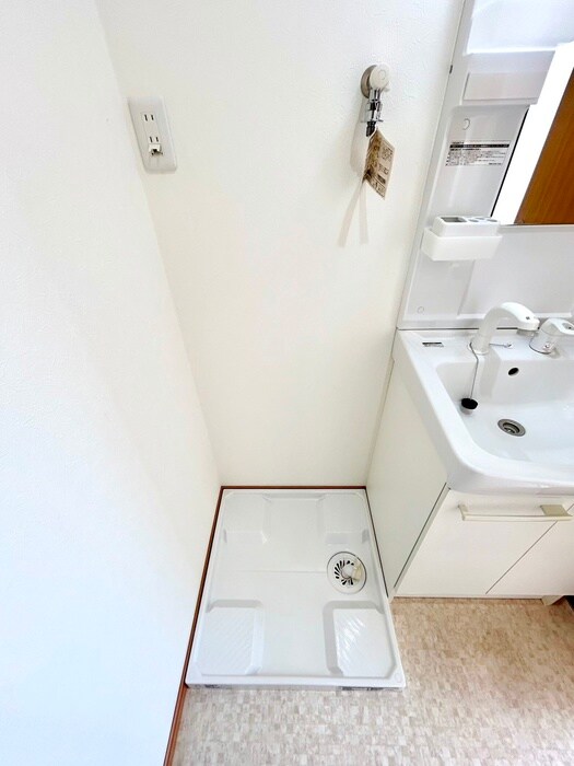 物件内観写真19　(洗濯機置場)