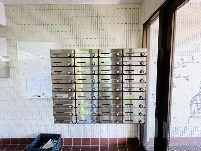 物件外観写真4　(建物設備)