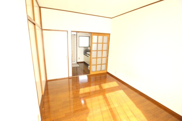 物件内観写真5　(居室)