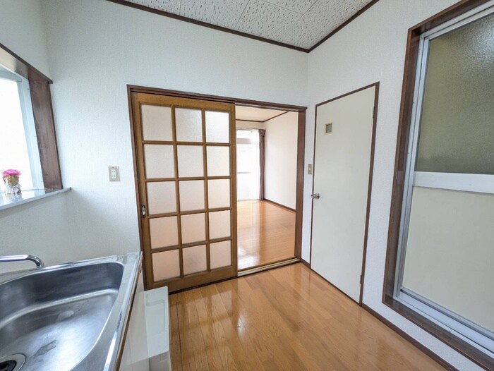 物件内観写真12　(居室)