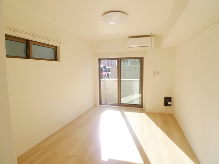 物件内観写真21　(居室)